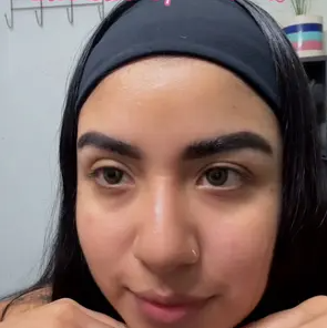 Review by Evelyn