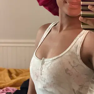 Review by Scarlett